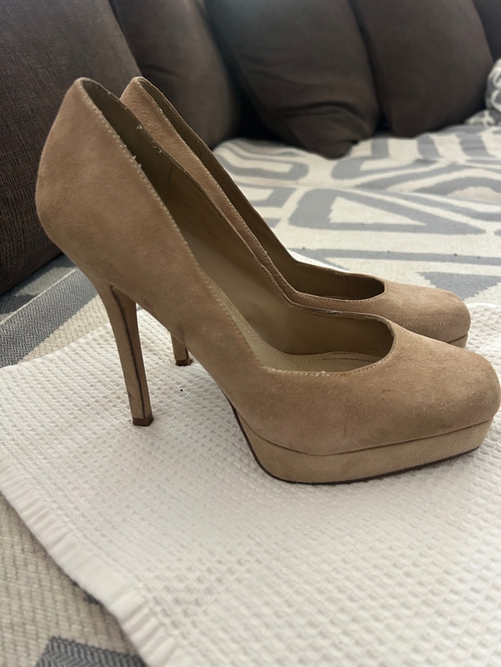 ALDO Nude Suede Platform Heels Classic Pumps Neutral High Heel Size 38